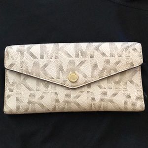 Michael Kors trifold wallet